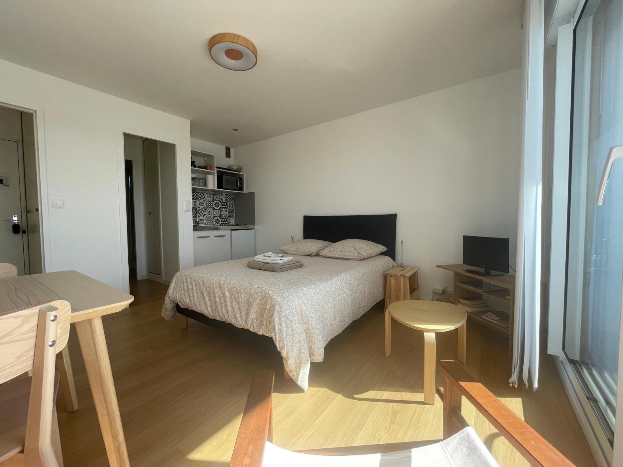 Studio - Balcon - Bord De Mer Courseulles-sur-Mer Buitenkant foto