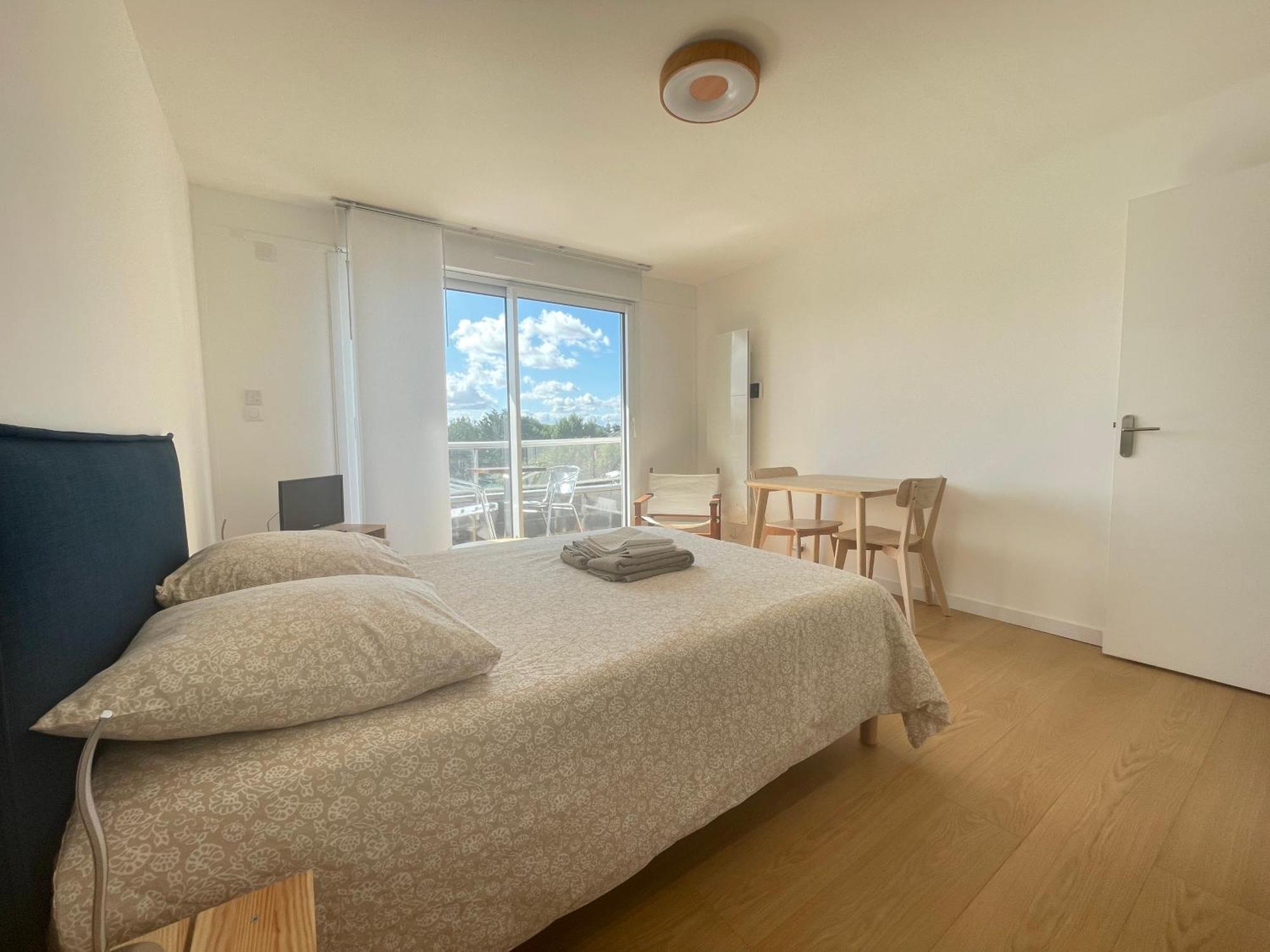 Studio - Balcon - Bord De Mer Courseulles-sur-Mer Buitenkant foto